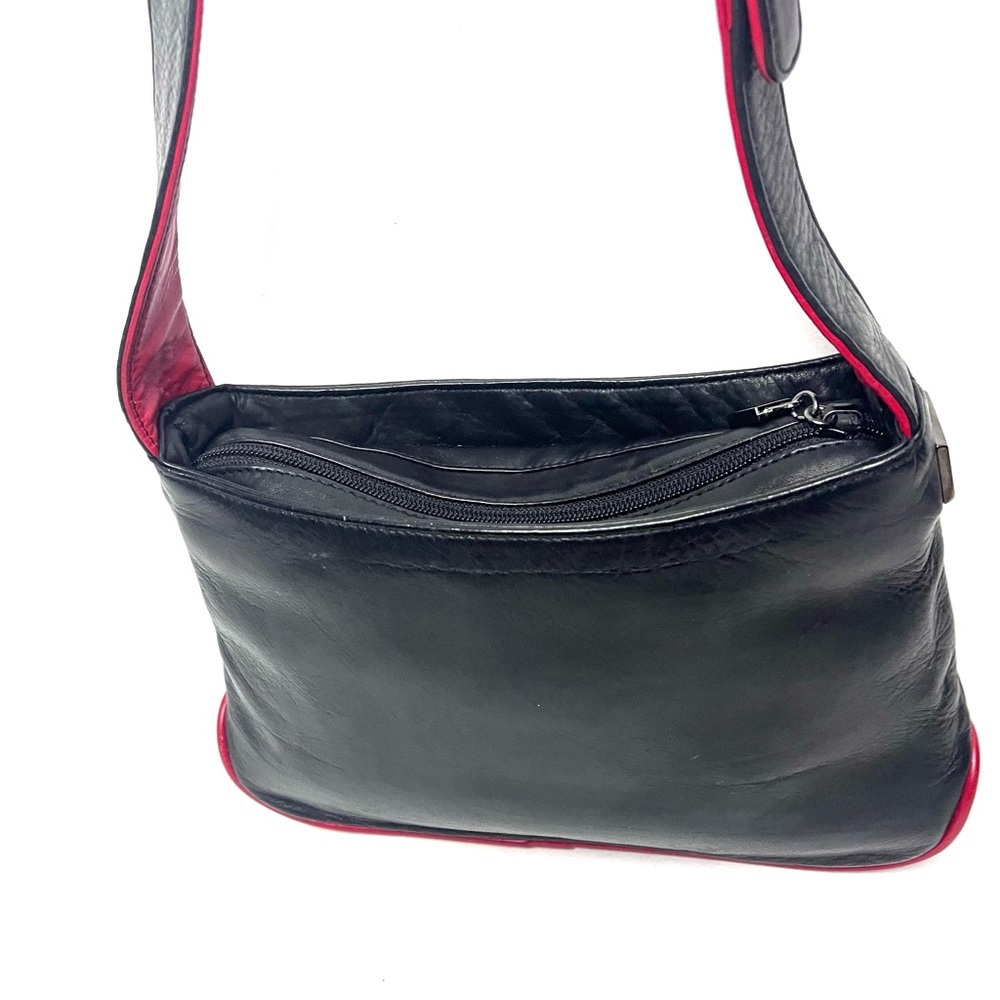 Perlina Black & Red Leather Shoulder bag /handbag - Picture 7 of 9